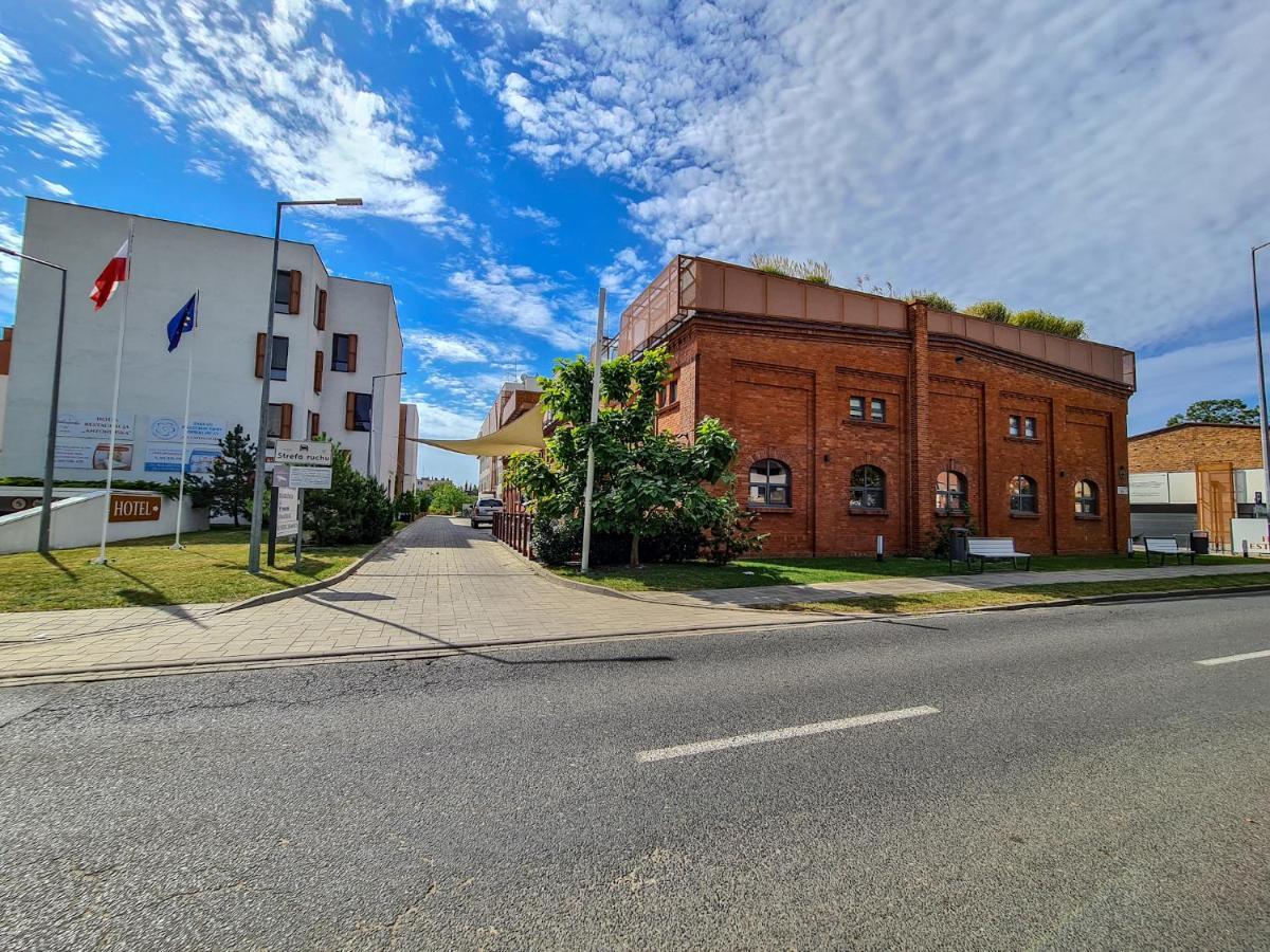 Antoninska Hotel & Apartamenty Leszno  Eksteriør billede