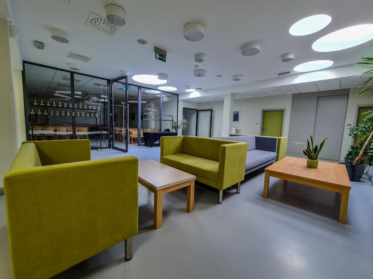Antoninska Hotel & Apartamenty Leszno  Eksteriør billede